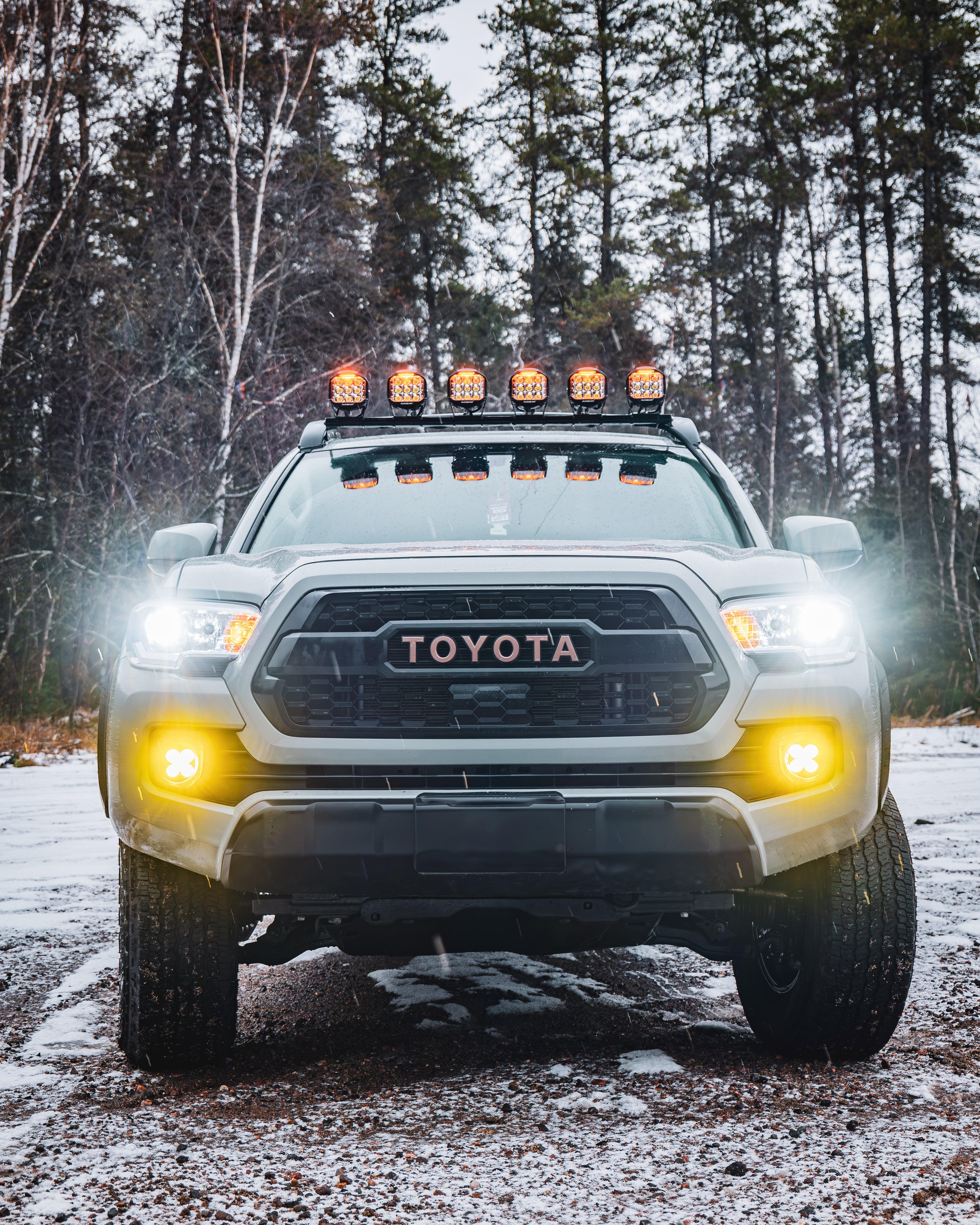 V-MAX Series | 4 Inch 92W 8960LM Spot Beam Side Shooter LED Round Pod Lights with Amber DRL - Image 3